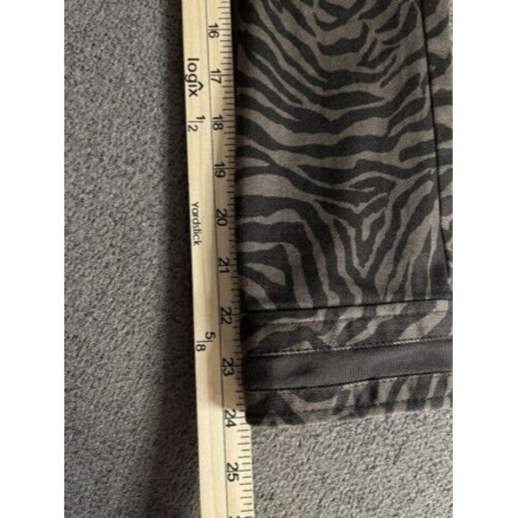 White House Black Market Women's Chocolate Brown Zebra Print Jacket Size 10 - Picture 16 of 16
